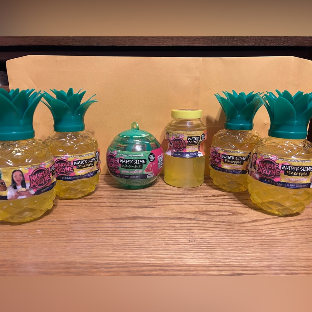 Nichole Jacklyne Water Slime